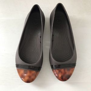 Sz 7 Crocs Worn ONCE